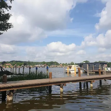 Am Mirower See, Mirow