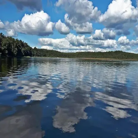 Am Mirower See, Apartamento